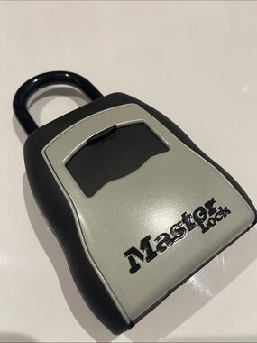 Master Lock Key Lock Box, Outdoor Lock Box for House Keys